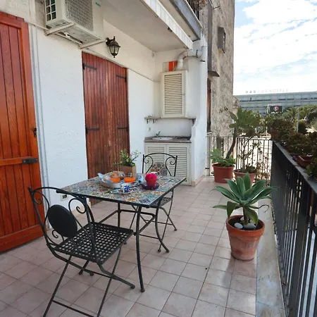 Carlo House Apartament