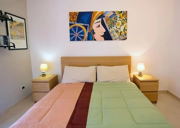 Carlo House Apartment Giardini Naxos